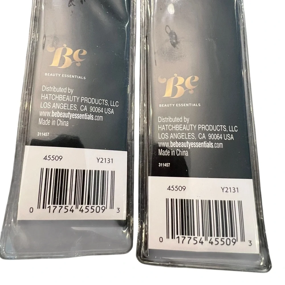Beauty Essentials Makeup Brush 2 Pc Eyelash & Brow Wand Brush Black‎ White NEW